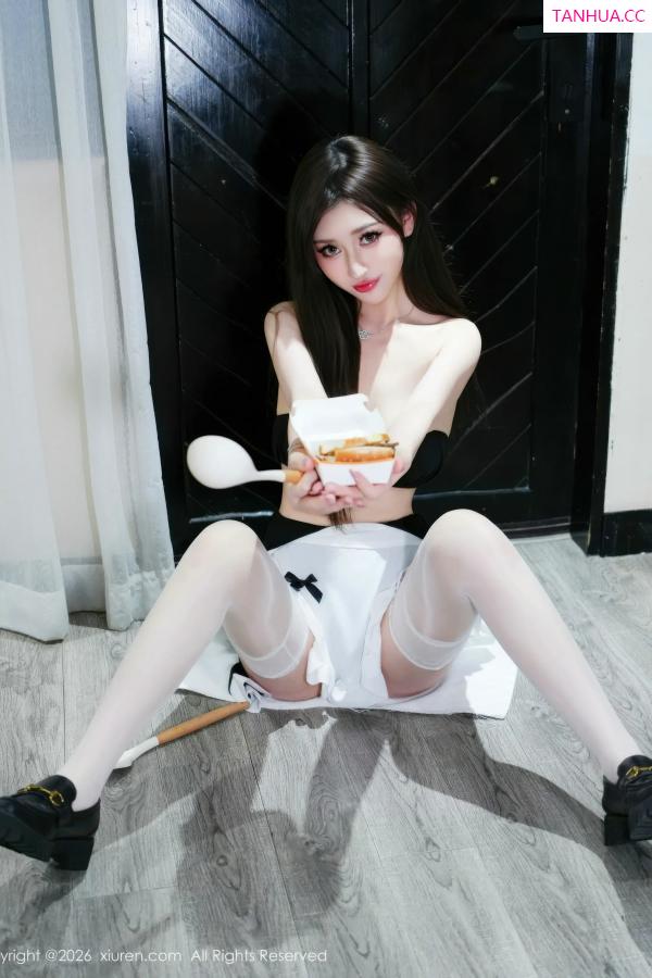   [XiuRen]高清写真图 2026.01.13 No.11223 蕾蕾醒了没 黑色情趣服饰第22张图片